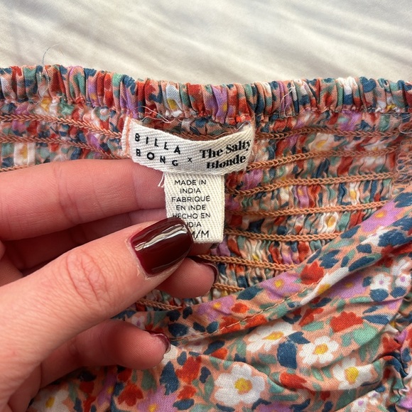 NWOT Billabong Top - Picture 3 of 4